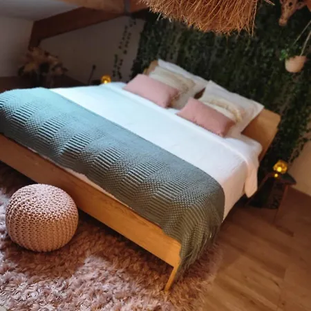 L'emeraude Αμιάν